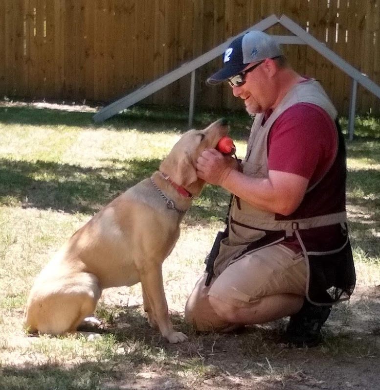Carolina's Dog Trainer | Lancaster, SC | Richard Caughman training dog Carolina's Dog Trainer | Lancaster, SC | Richard Caughman training dog